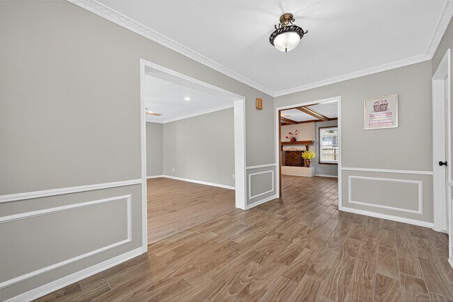 Foto del edificio - 1714 Corral Dr