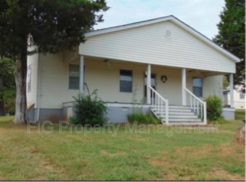 521 N Chamberlain Ave, Rockwood, TN 37854 House Rental in Rockwood