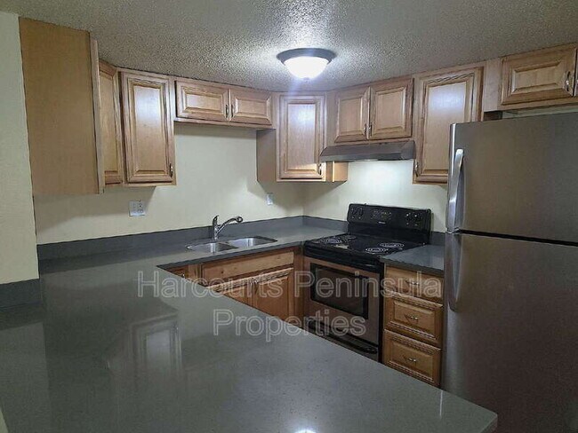 Foto del edificio - 7155 Tracyton Blvd NW