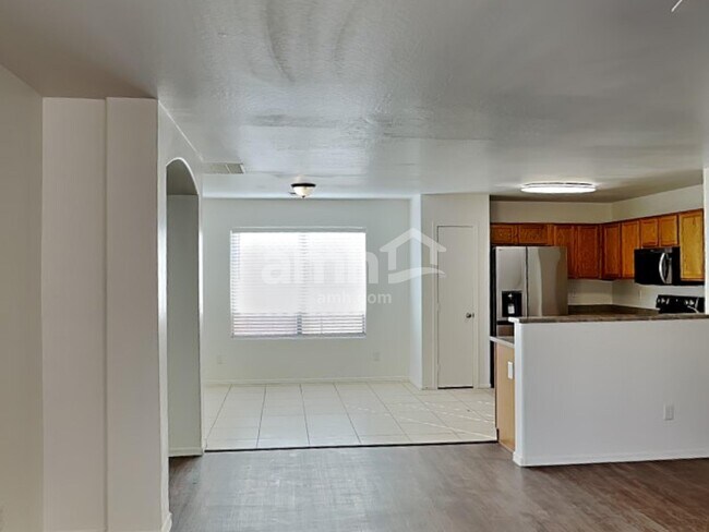 Foto del edificio - 1615 W Hidalgo Ave