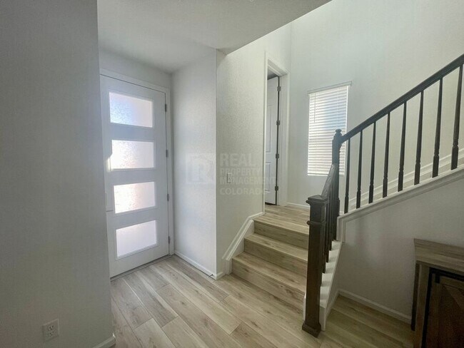 Building Photo - 5066 Deviation Pt