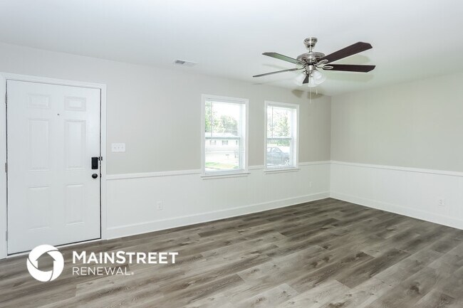 Building Photo - 9008 Gladden Ct