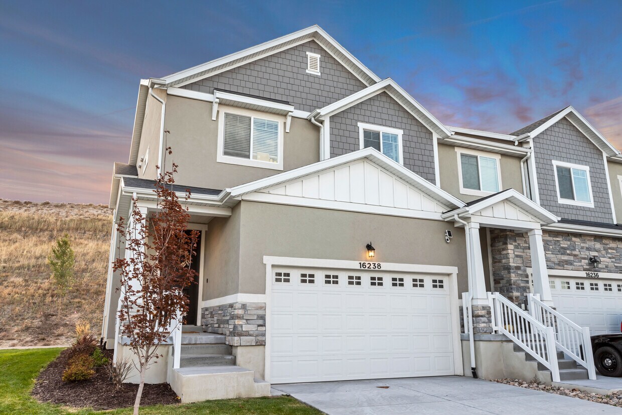 Foto principal - 16238 S Truss Dr