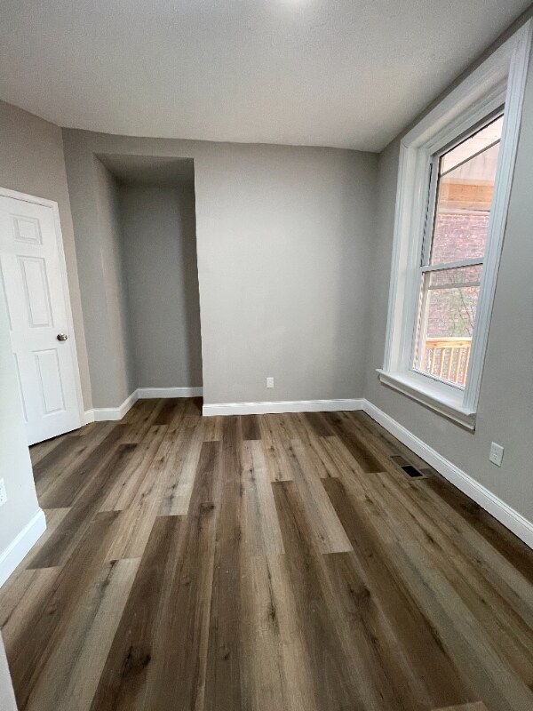 Foto del edificio - 928 Fairbanks Ave