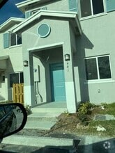 Building Photo - 441 NW 12th Ave