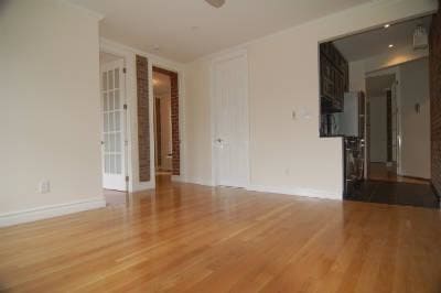 Foto del edificio - 340 E 18th St