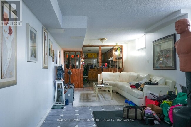 Building Photo - 674 Abana Rd