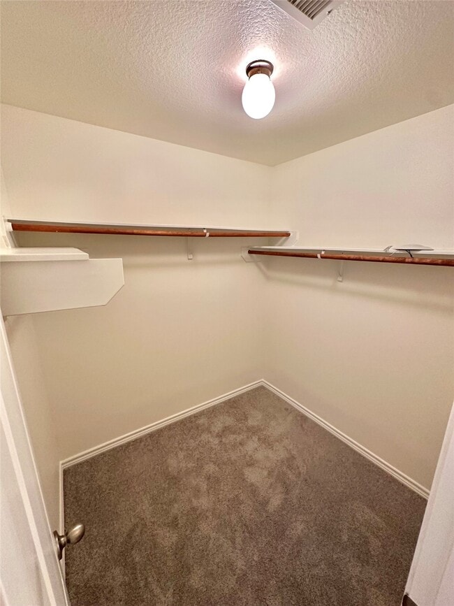 Foto del edificio - 11203 Hall Ridge Ct