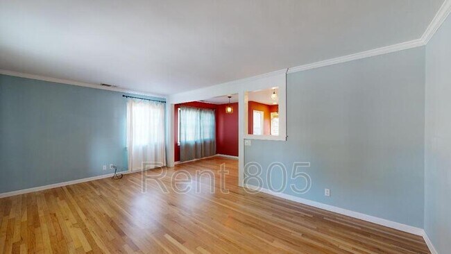 Building Photo - 3116 Entrada Dr