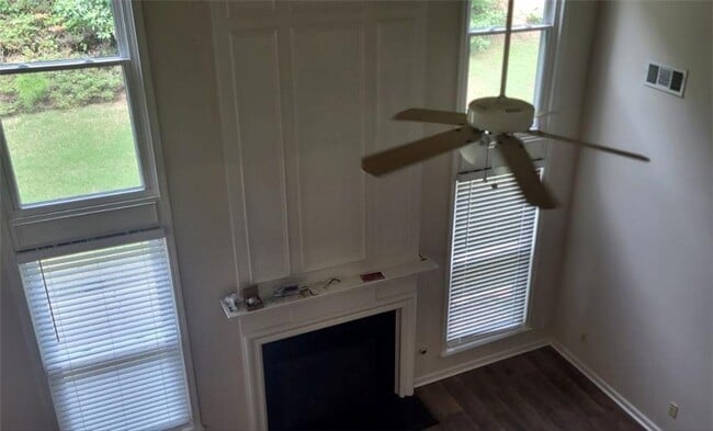 Building Photo - 3229 Davenport Park Ln