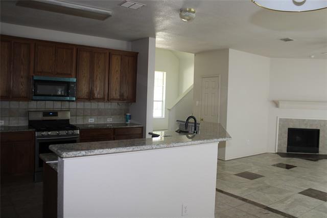 Building Photo - 1608 Broadmoor Dr