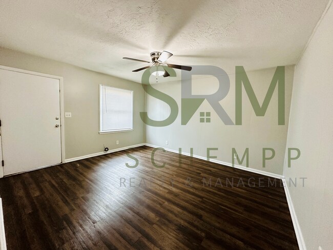 Foto del edificio - Updated 3BR in Okolona- Section 8 accepted