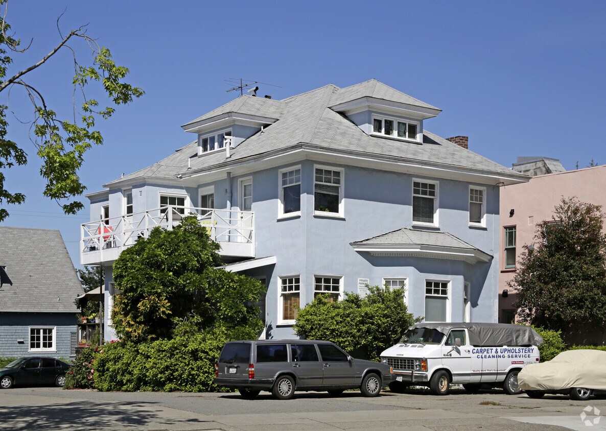 Primary Photo - 3042 Telegraph Ave