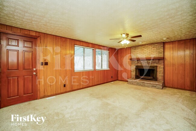 Building Photo - 6320 Middleboro Ct