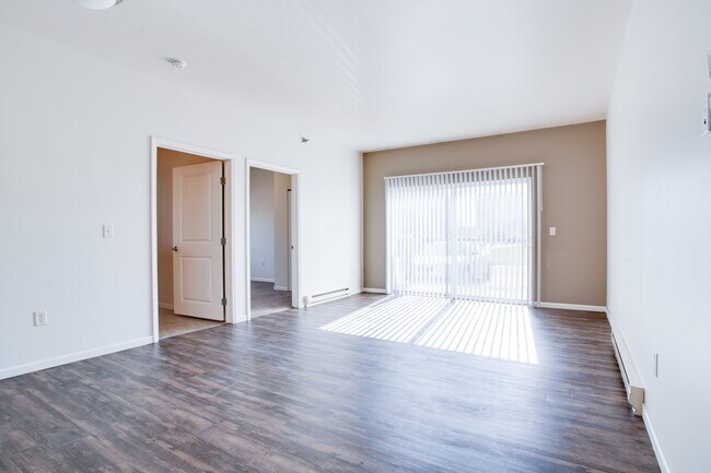 Foto del edificio - Urban Crossing Apartments