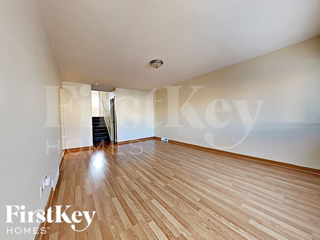 Foto del edificio - 7919 Oak Park Ave