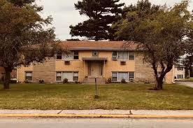Primary Photo - 221 S Curtis Ave