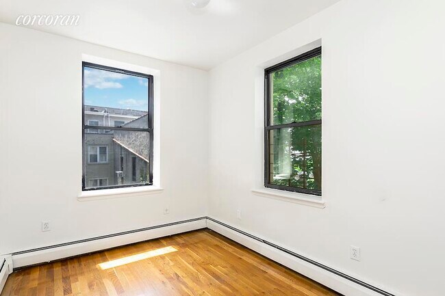Building Photo - 530 W 148th St