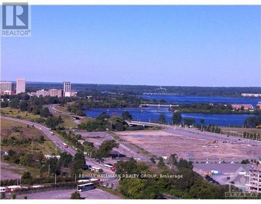 Photo du bâtiment - 570-570 Laurier Ave W