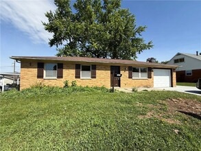 Building Photo - 7619 Bassett Dr