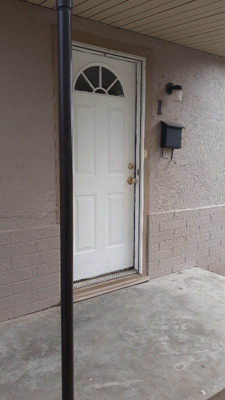 Primary Photo - 2710 8th Ave