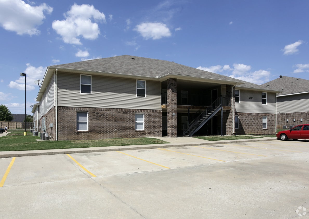 XPomeroy Apartments in Centerton, AR