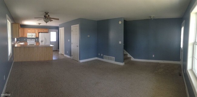 Foto del edificio - 2 br, 1.5 bath Townhome - 5326 6th Ave N