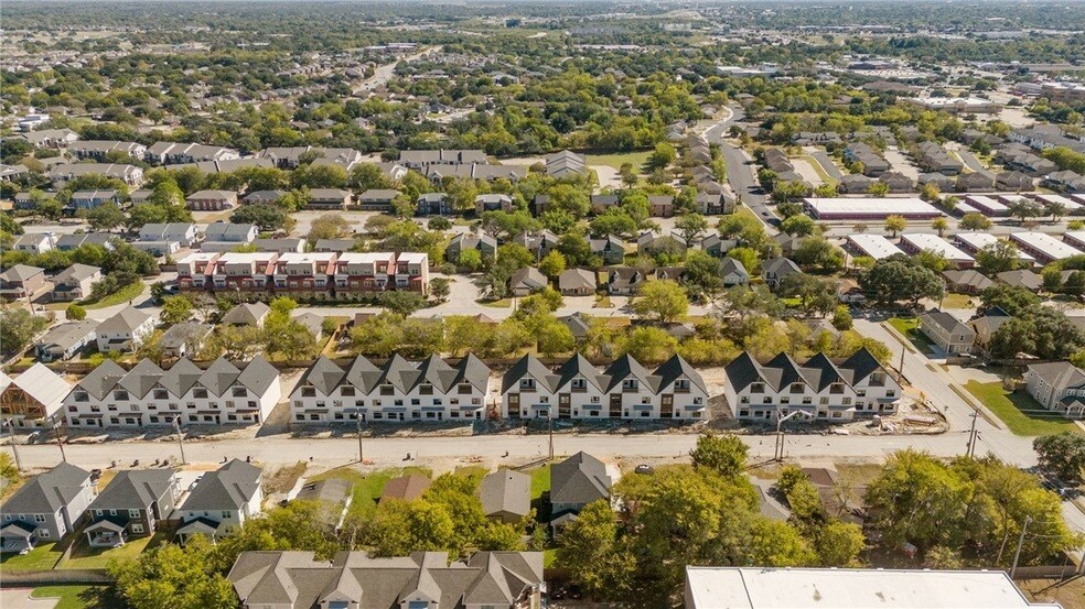 Foto principal - 307B Sterling St