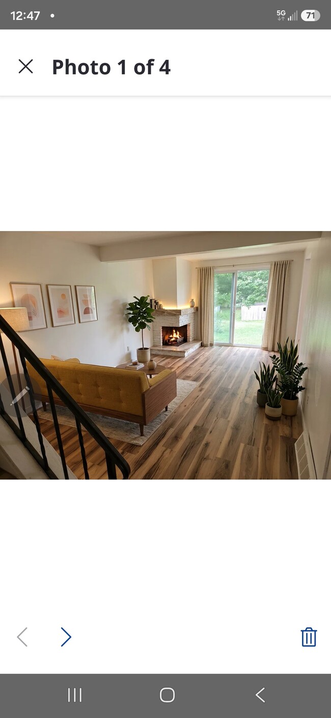 Livingroom - 8097 Weblank Way