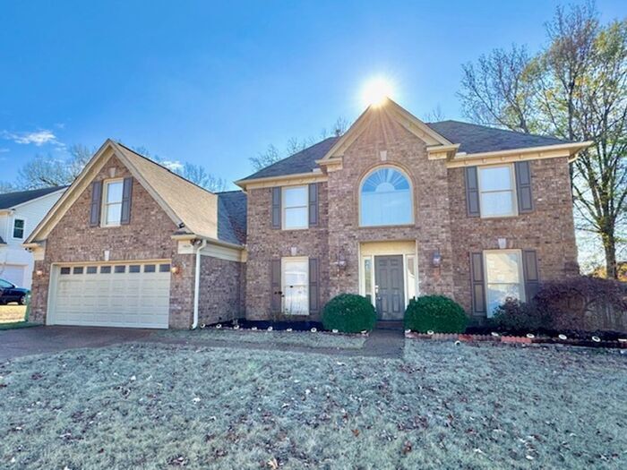 Now leasing a 4-bedroom 3 bath home in Arlington. Great location and great schools! - Now leasing a 4-bedroom 3 bath home in Arlington. Great location and great schools!