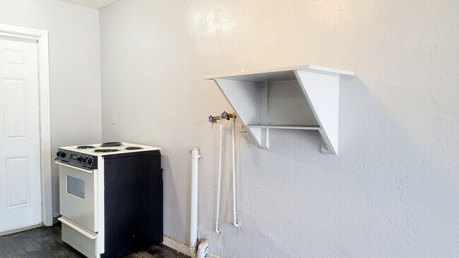 Foto del edificio - Charles Street Apartments 6