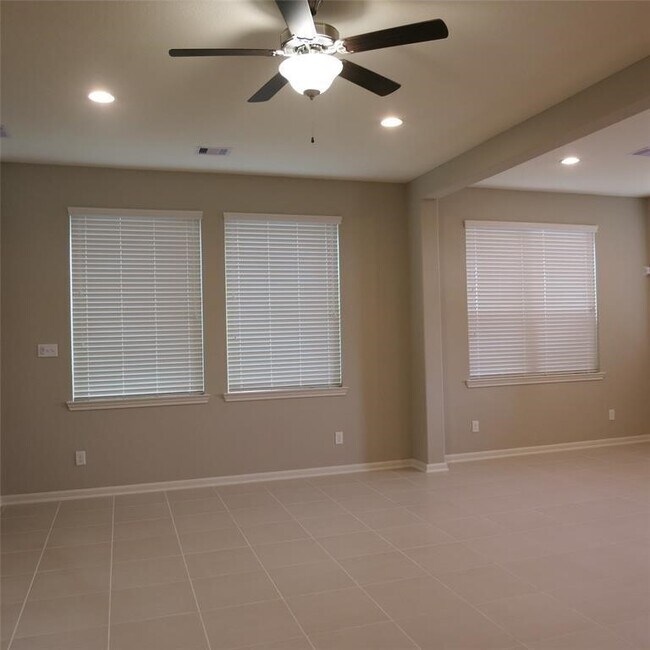 Foto del edificio - 219 Biltmore Loop