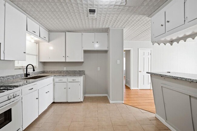 Foto del edificio - 718 Horncastle St