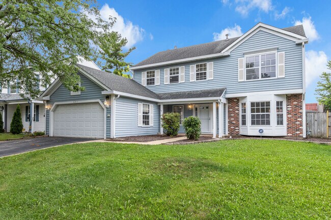 Building Photo - 2S601 River Oaks Dr