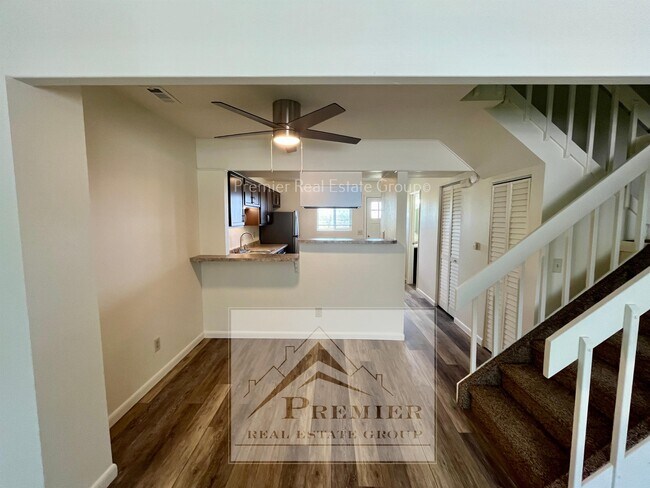 Foto del edificio - 2433 Cherokee Park Pl