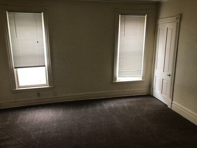 Foto del edificio - 2932 15th Ave S