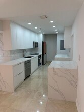 Building Photo - 251 Crandon Blvd