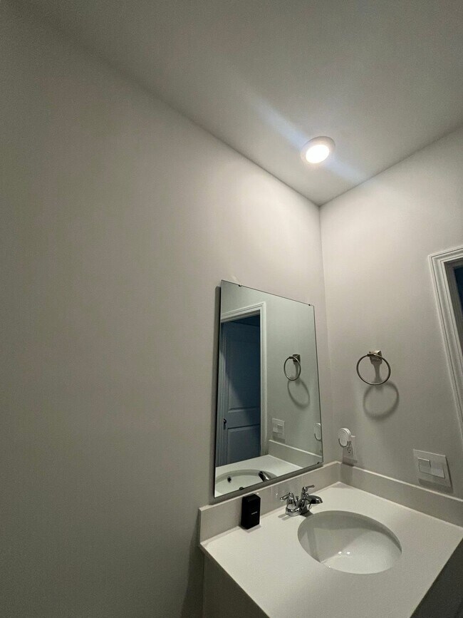 Foto del edificio - 1003 Peridote Wy
