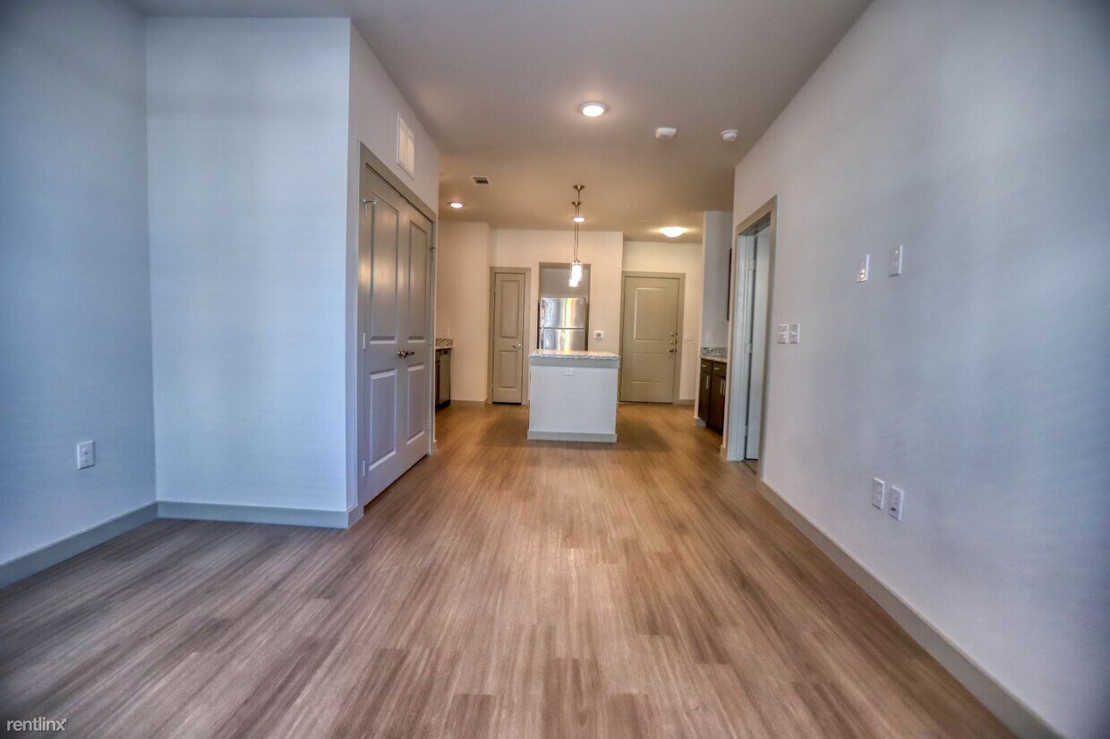 1 br, 1 bath Condo 145 Stonehedge Blvd /... Condo for Rent in