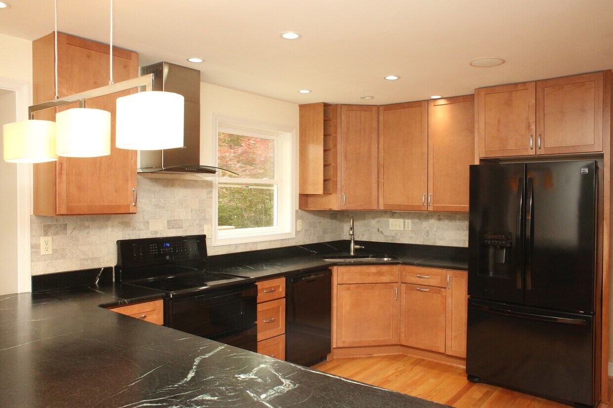 Primary Photo - Stunning Home Available This Summer