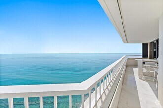 Building Photo - 5070 N Ocean Dr