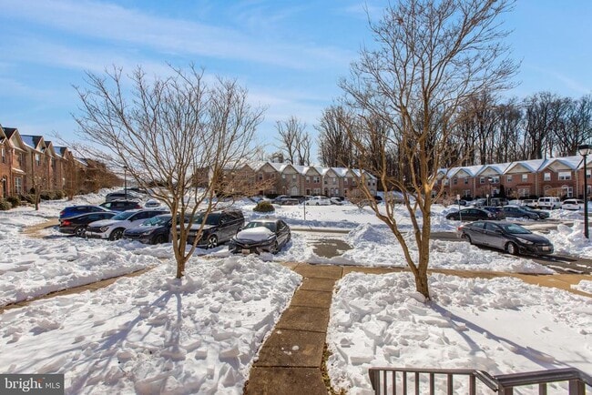 Foto del edificio - 618 Berwick Ct