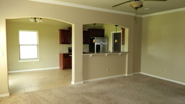 Foto del edificio - Cobblestone Subdivision Home For Rent!!