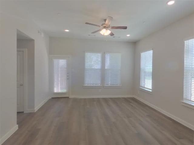 Building Photo - 1102 Fallgate Dr