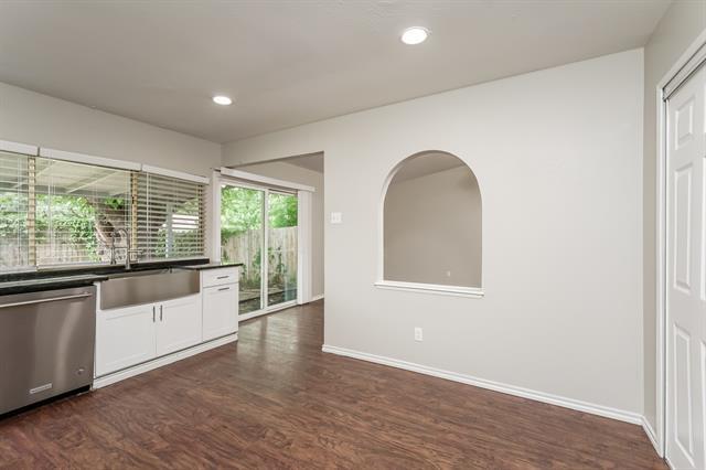 Foto del edificio - 1412 Natchez Dr