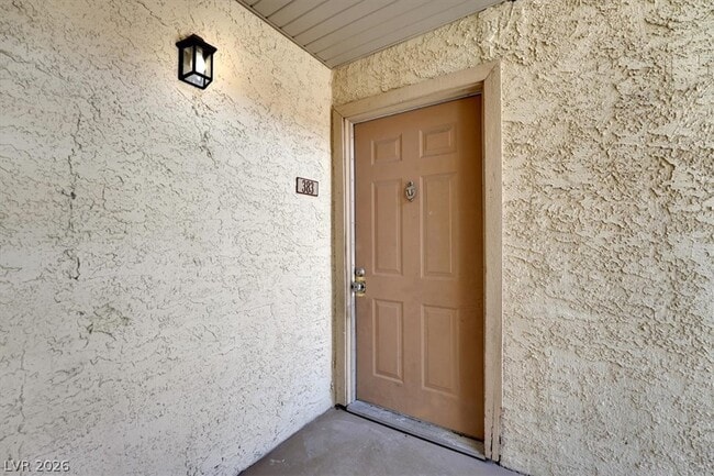 Foto del edificio - 5493 Indian River Dr