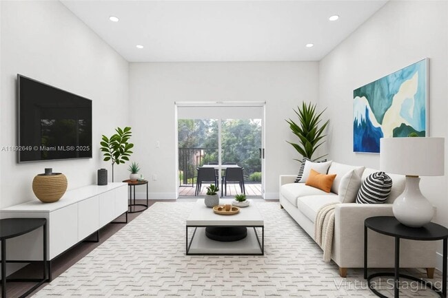 Foto del edificio - 7330 NW 114th Ave