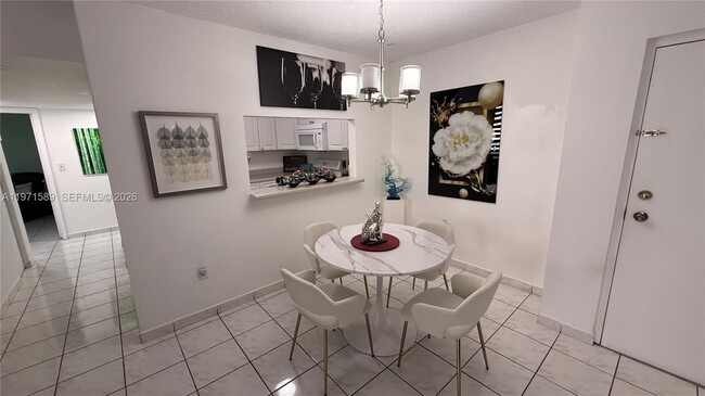 Foto del edificio - 11715 SW 18th St