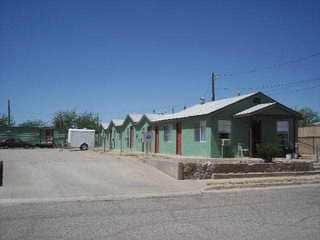 Building Photo - 503 Mims