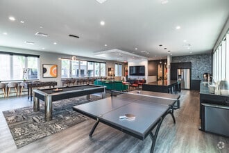 Interior Photo - Rowan